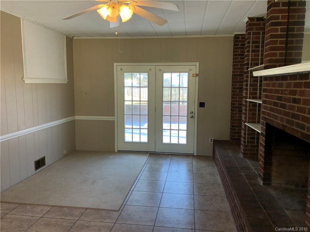 1702 Emmanuel Church Road Conover, NC 28613 - Photo 6 of 26 Gallery Image 6