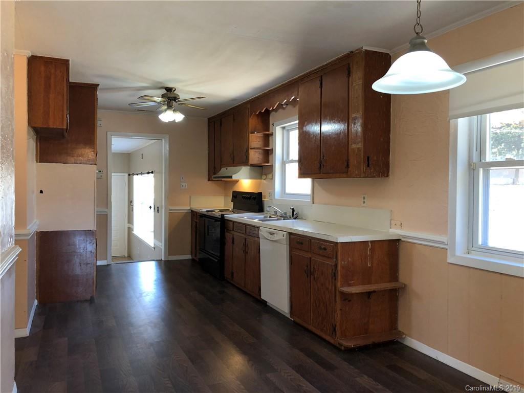 1702 Emmanuel Church Road Conover, NC 28613 - Photo 9 of 26 Gallery Image 9