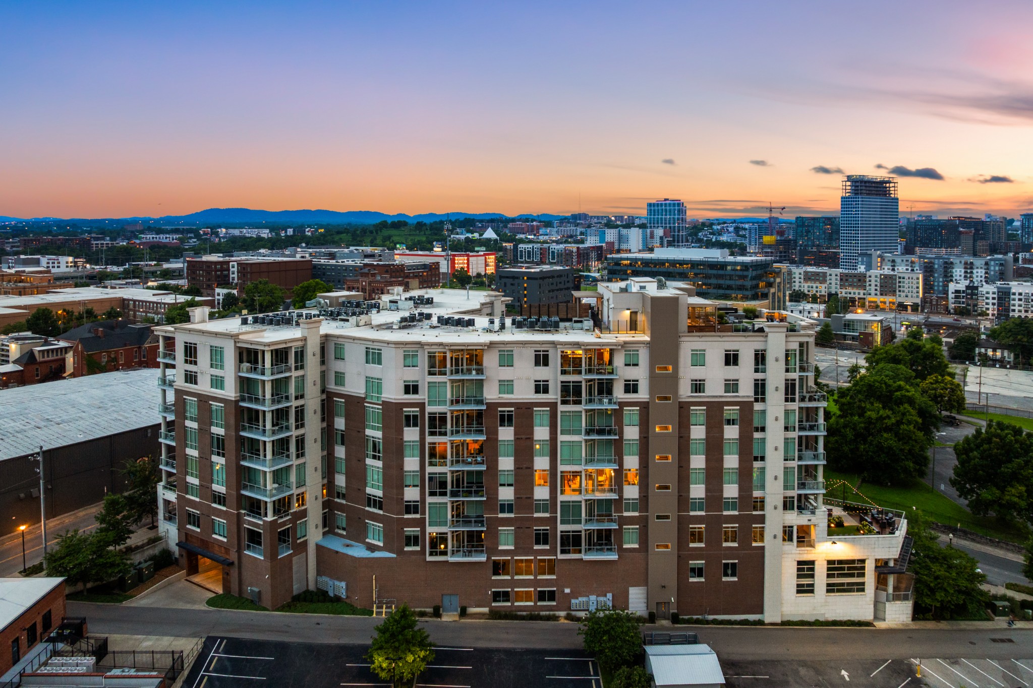 20 Rutledge Street, Unit 303 Nashville, TN 37210 - Photo 49 of 51 Gallery Image 49