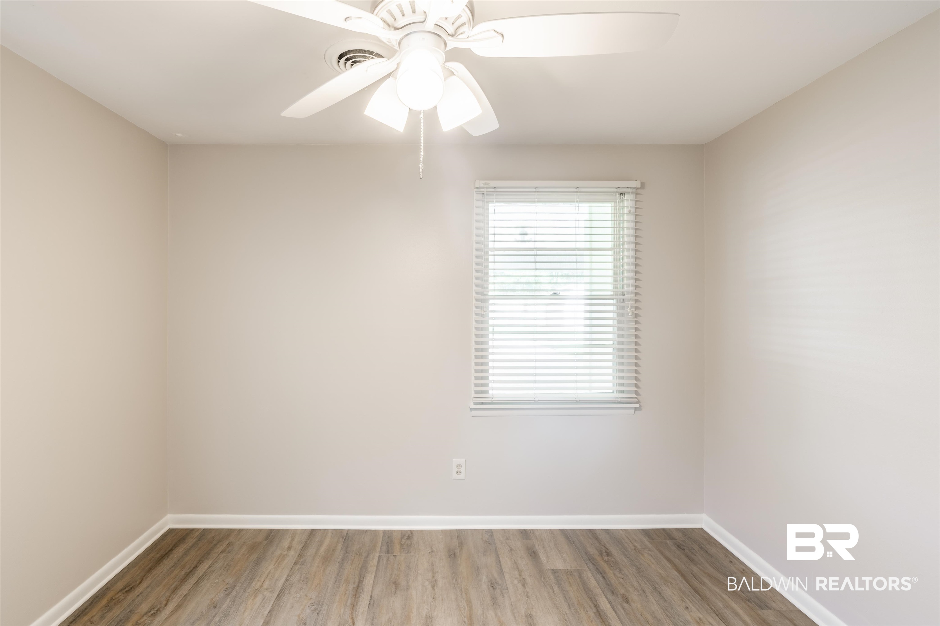 659 Grand Boulevard Mobile, AL 36611 - Photo 24 of 39