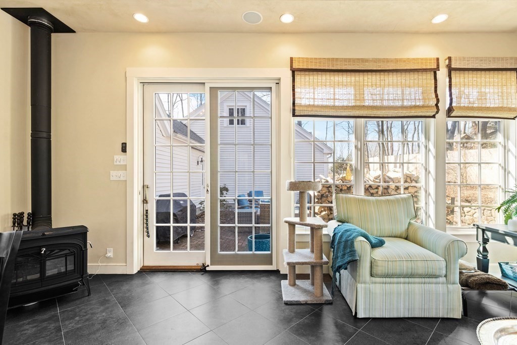 23 Massasoit Avenue Sudbury, MA 01776 - Photo 13 of 40