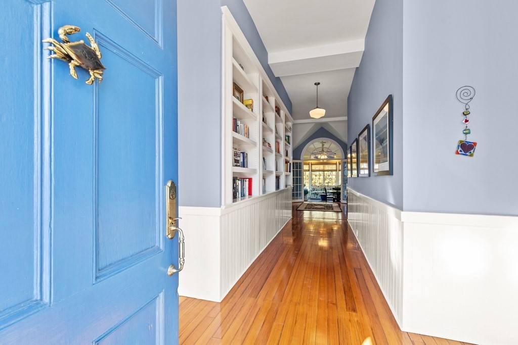 23 Massasoit Avenue Sudbury, MA 01776 - Photo 2 of 40