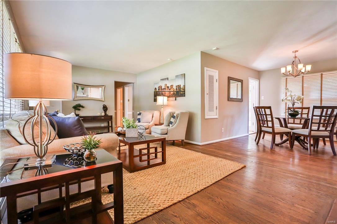 1416 Bopp Road Des Peres, MO 63131 - Photo 5 of 36