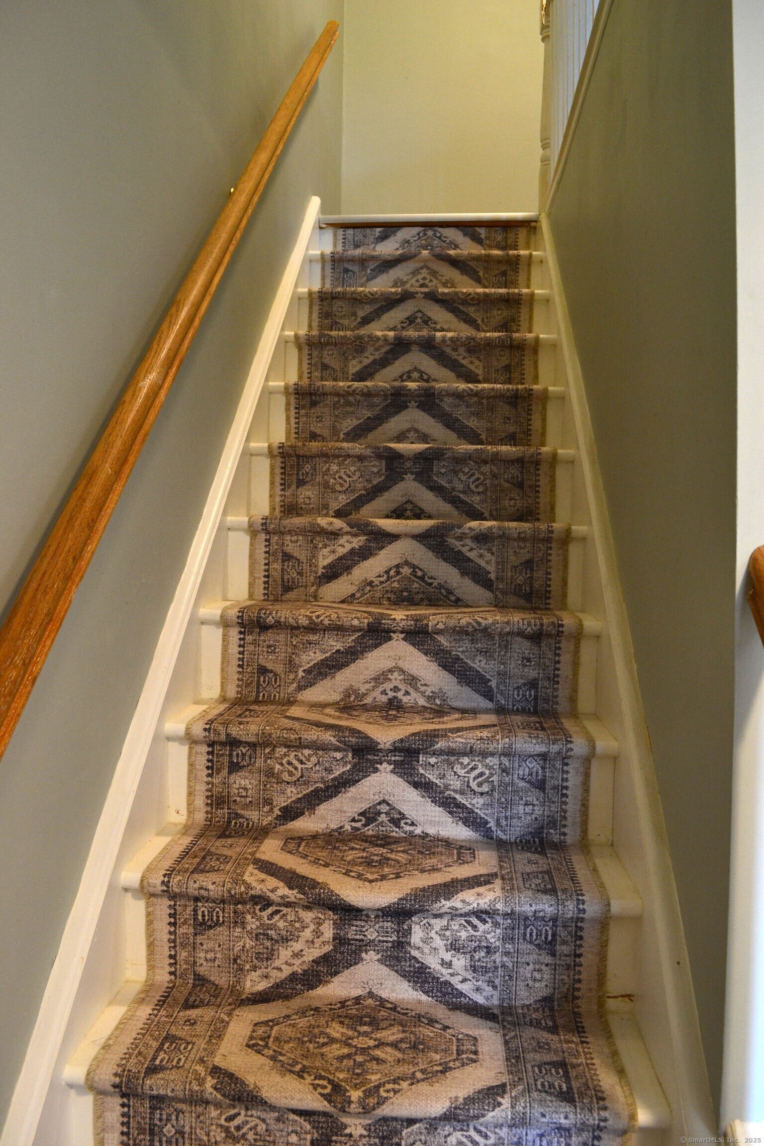 41 Mountain Laurel Court, Unit 41 Cromwell, CT 06416 - Photo 10 of 16 a view of entryway with wooden floor