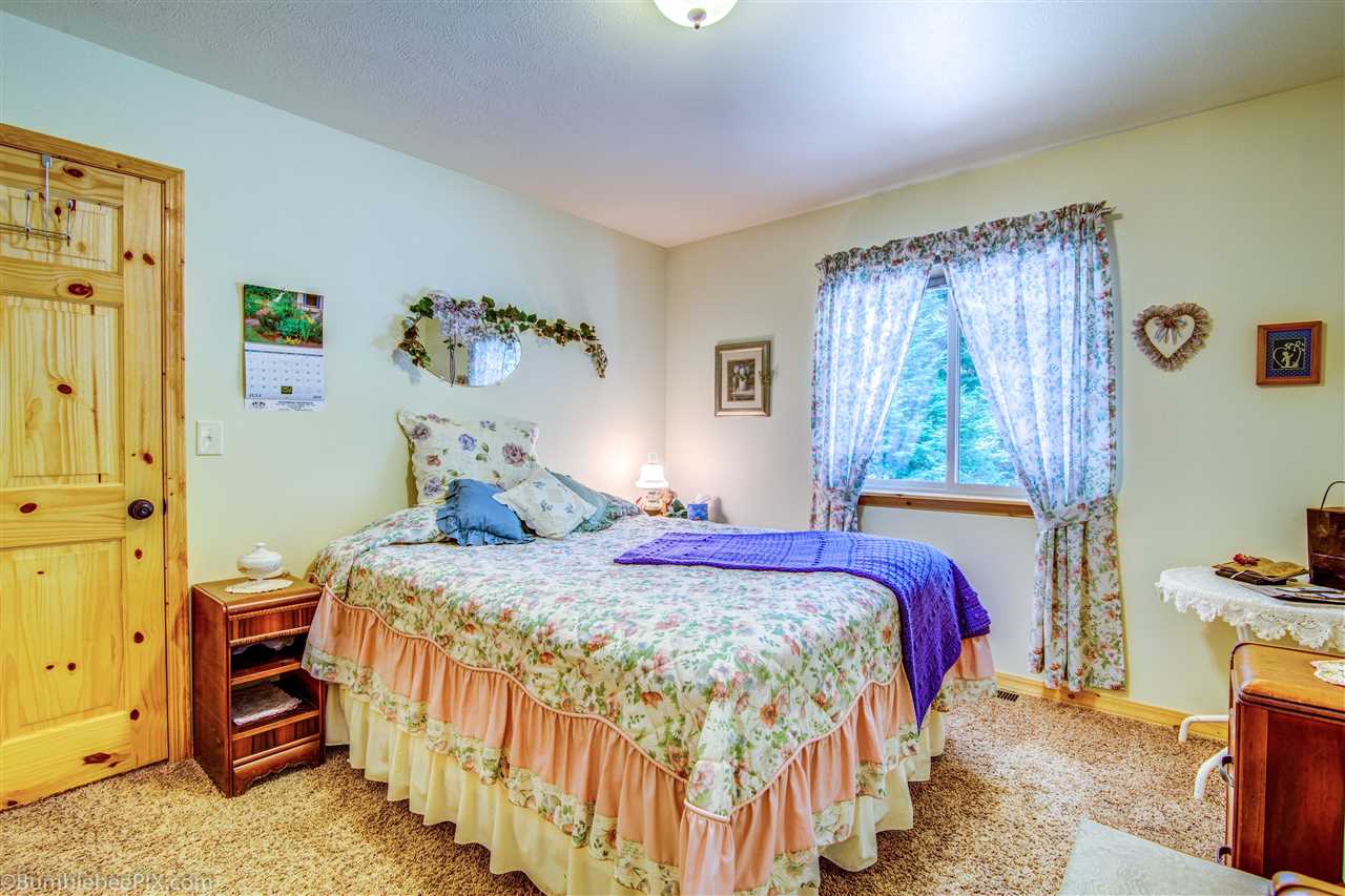 131 Conklin Meadows Road Newport, WA 99156 - Photo 11 of 20 Gallery Image 11