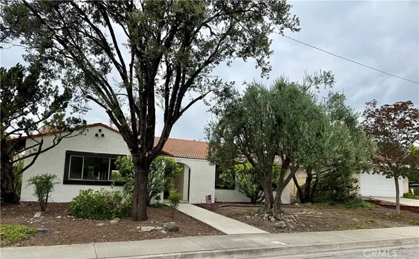 $970,000 | 525 Fountain Springs Lane, Glendora, CA 91741