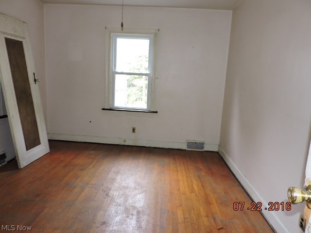 5231 New Road Youngstown, OH 44515 - Photo 15 of 28