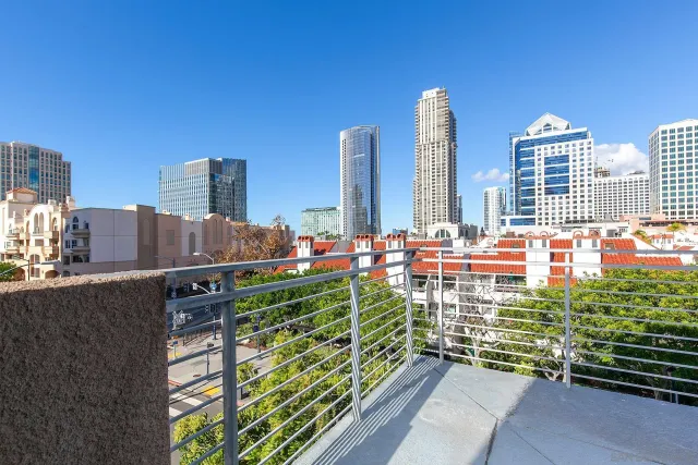 $1,750,000 | 611 West G Street, Unit 321, San Diego, CA 92101