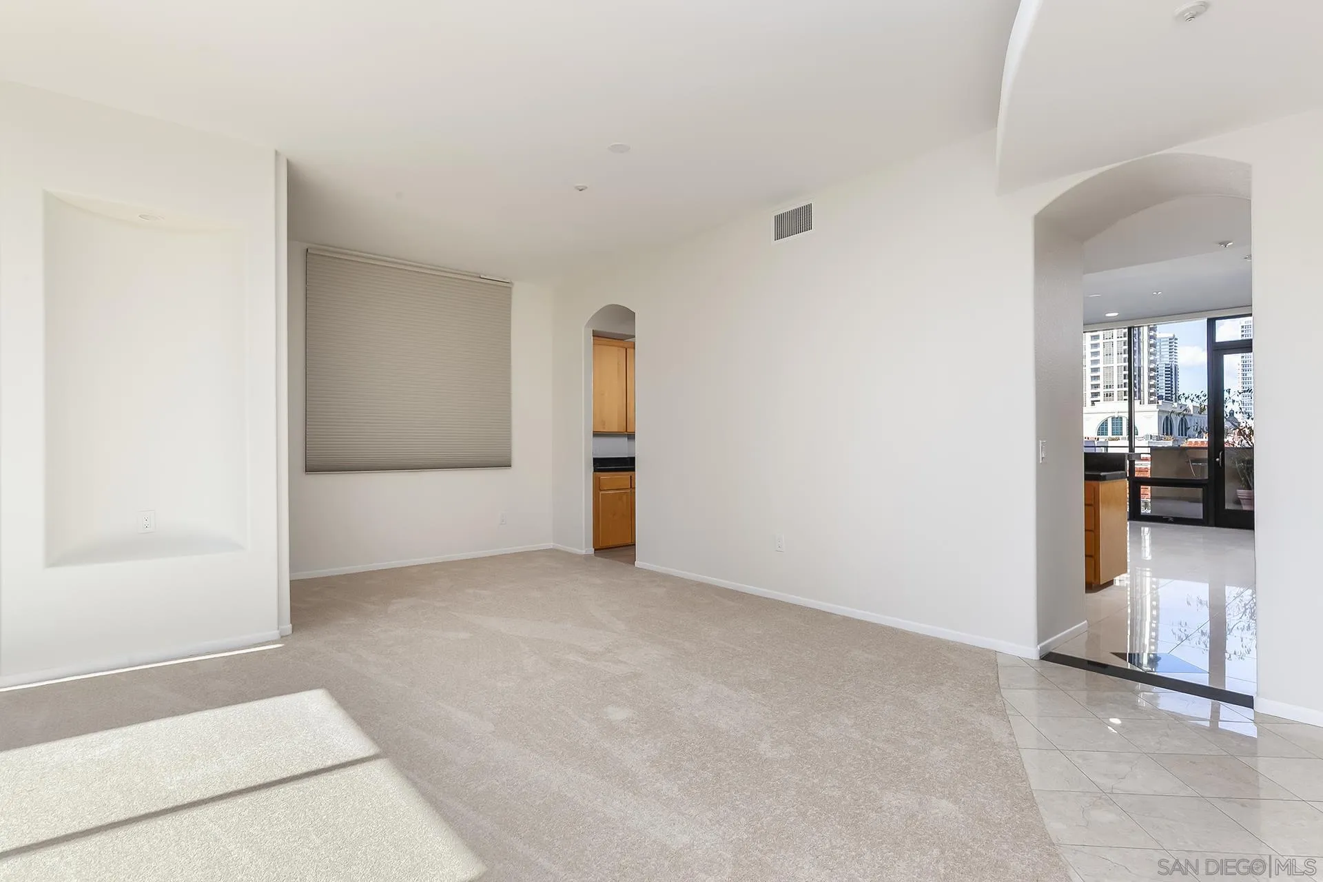 611 West G Street, Unit 321 San Diego, CA 92101 - Photo 8 of 28