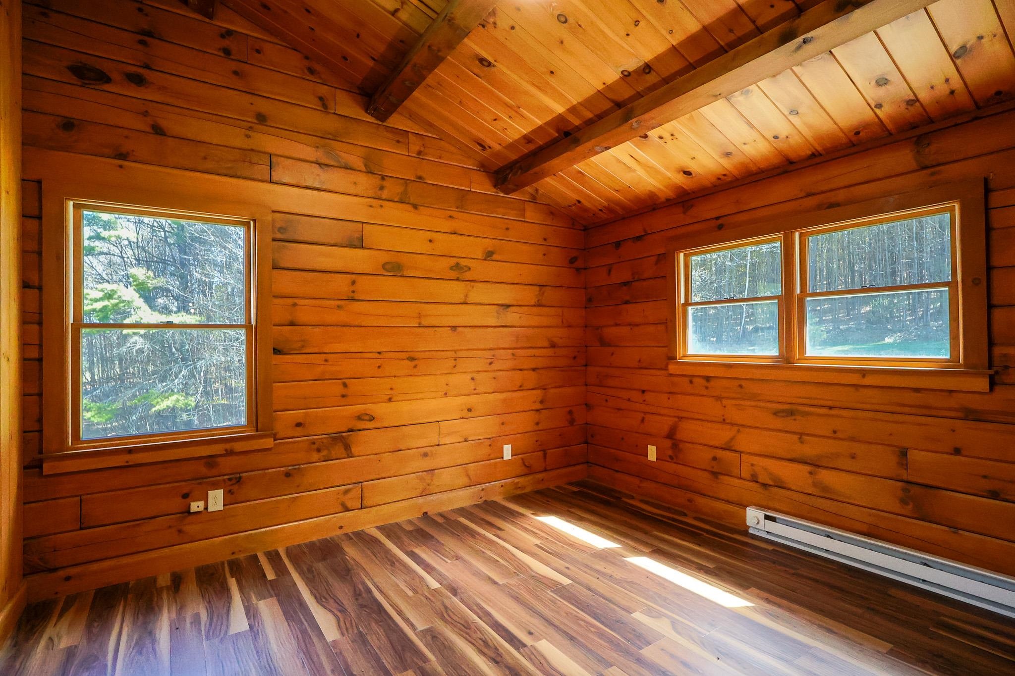 1209 Wildlife Road Hartford, VT 05001 - Photo 24 of 51