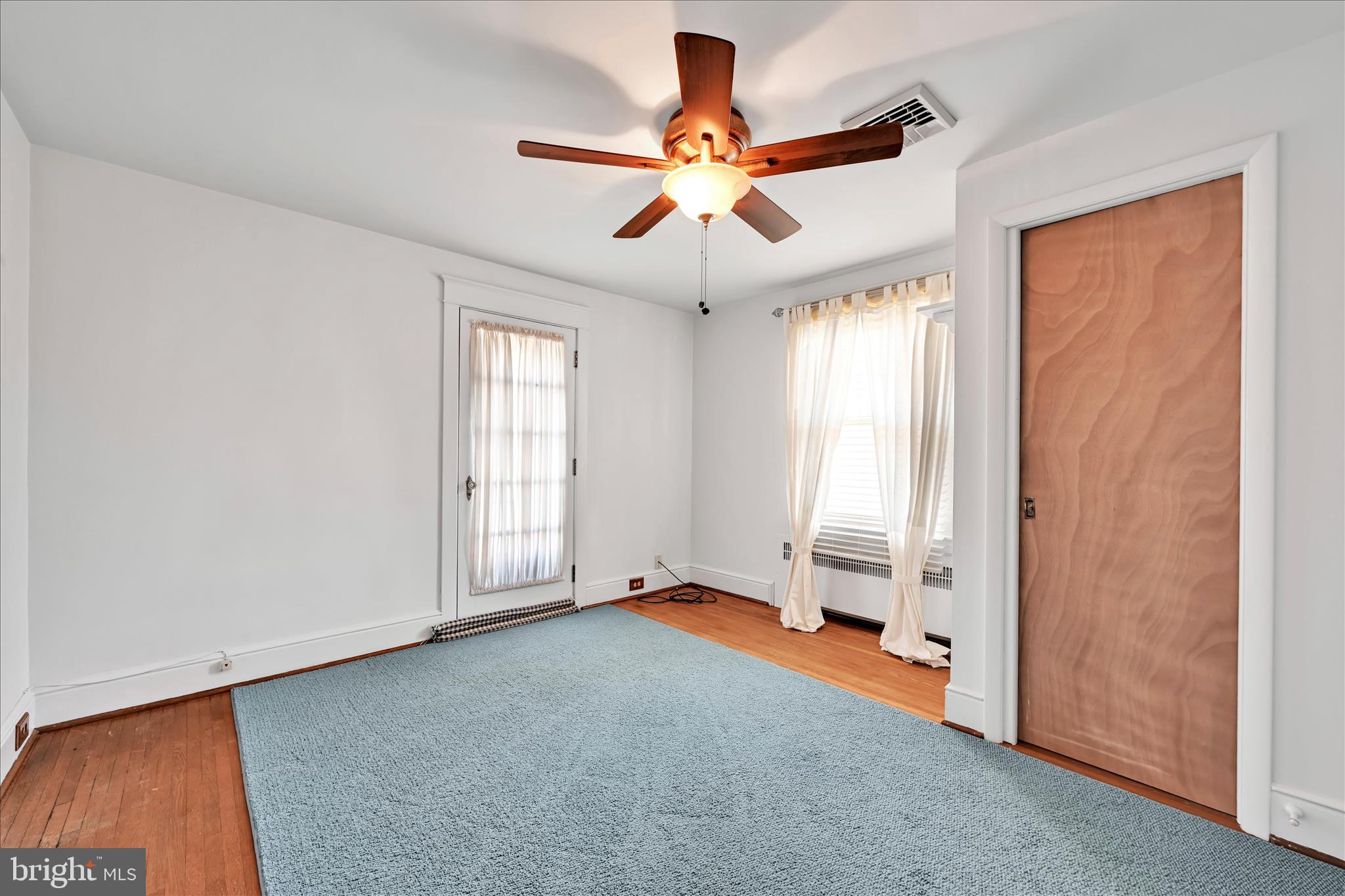 715 South Main Street Red Lion, PA 17356 - Photo 27 of 44 an empty room with windows and fan