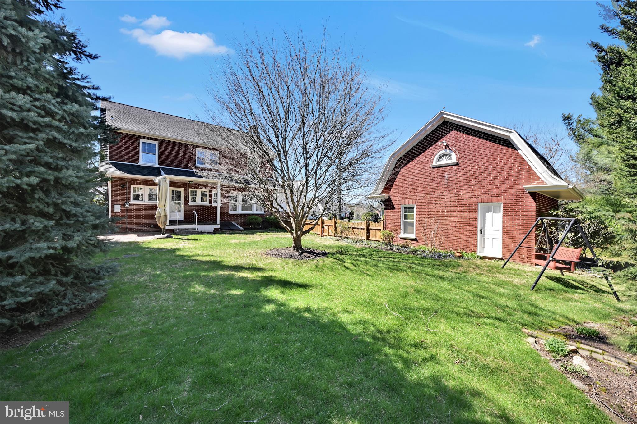 715 South Main Street Red Lion, PA 17356 - Photo 38 of 44 a front view of a house with a yard