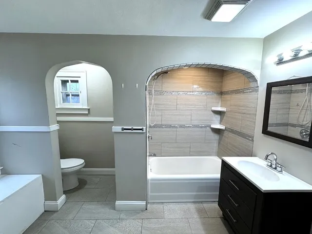 $1,800 | 3 Taylor Street, Johnson City, NY 13790