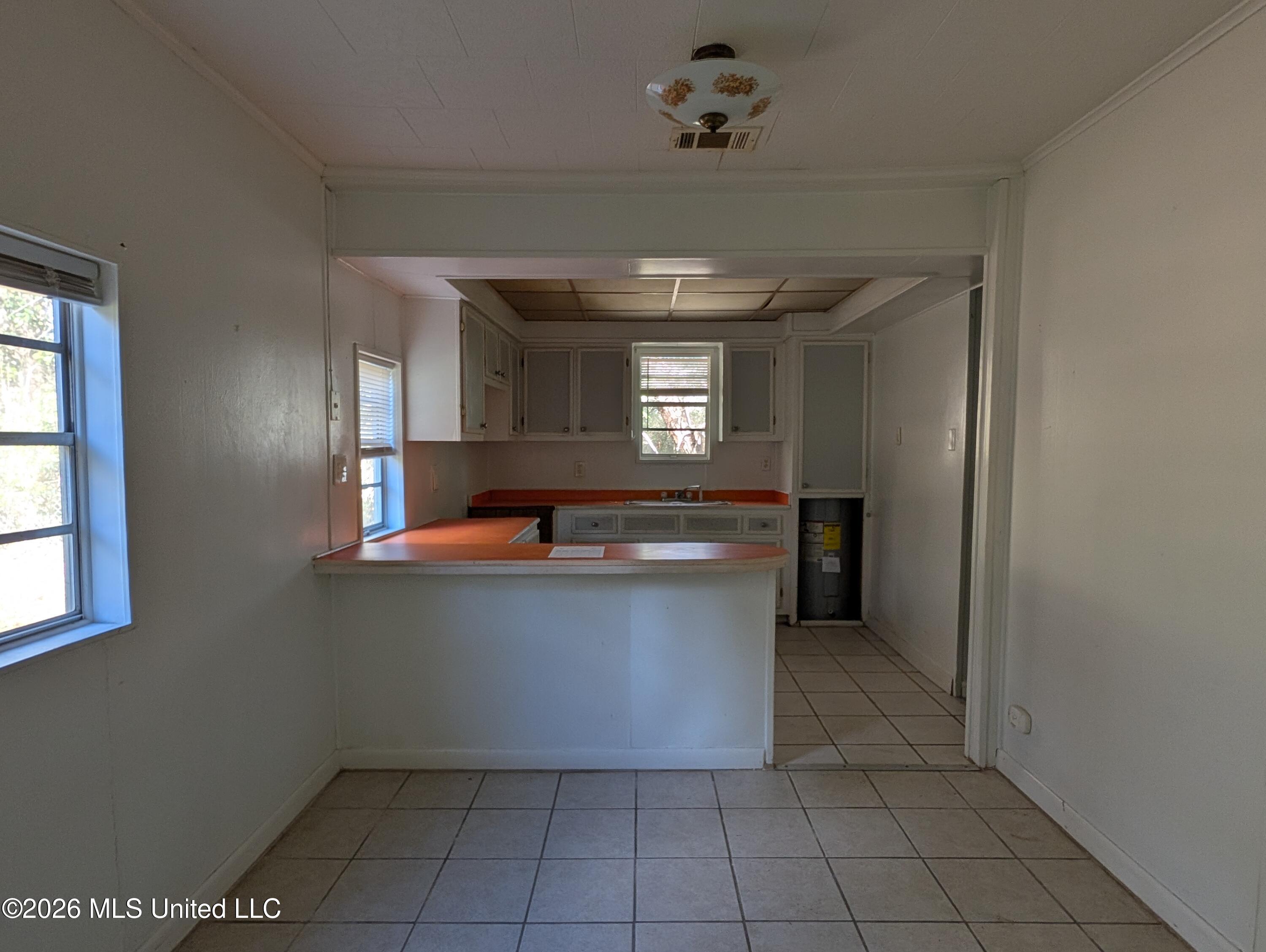 5810 30th Street Gulfport, MS 39501 - Photo 12 of 25 PXL_20260316_215116796.RAW-01