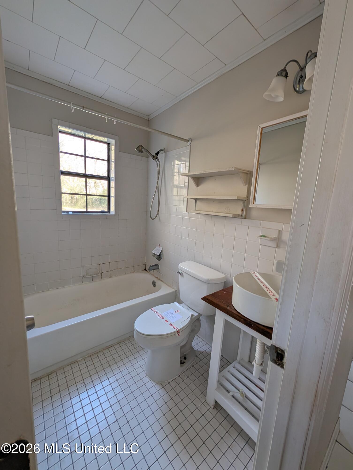 5810 30th Street Gulfport, MS 39501 - Photo 21 of 25 PXL_20260316_220146672.RAW-01
