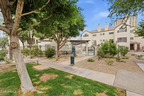 $345,500 | 100 East Fillmore Street, Unit 102, Phoenix, AZ 85004