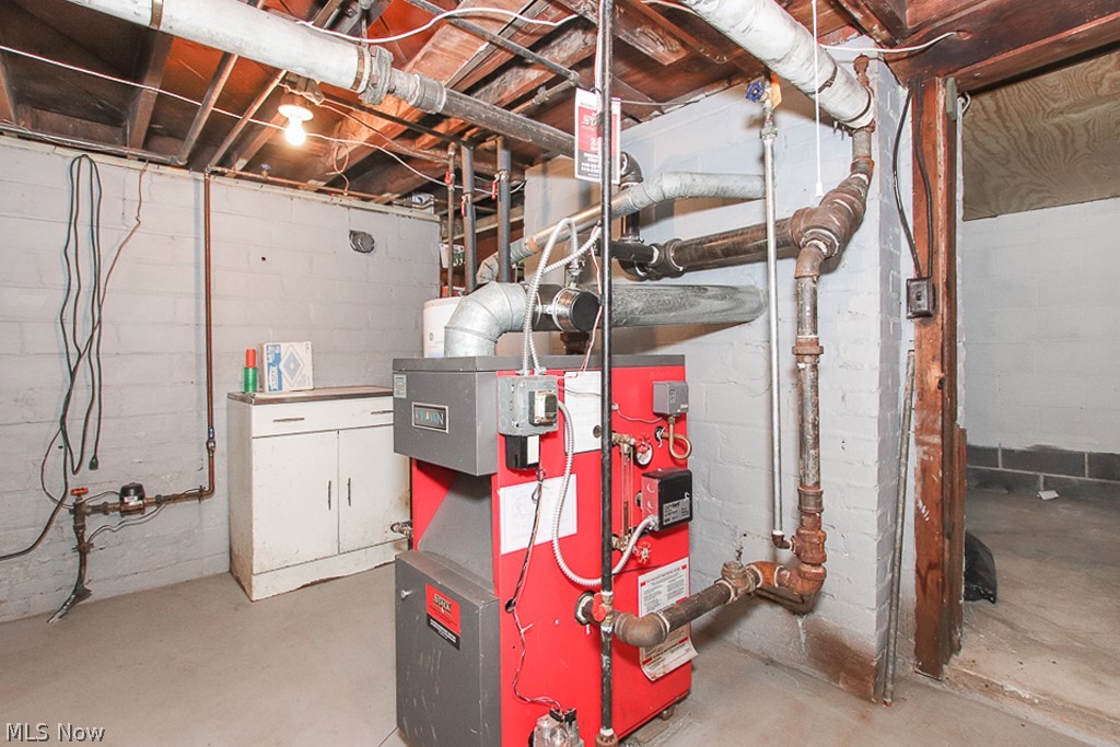 1344 Plainfield Road Cleveland, OH 44121 - Photo 25 of 32 Gallery Image 25