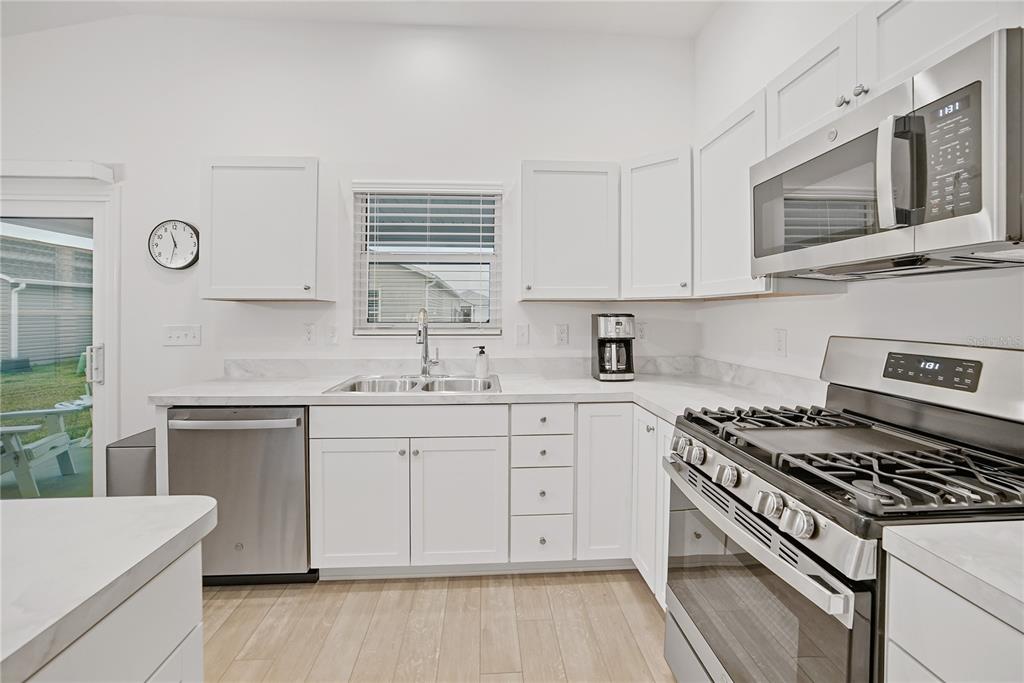 7661 Rutherford Lane The Villages, FL 34762 - Photo 15 of 45