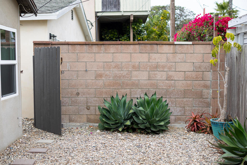 136 Oxnard Avenue Oxnard, CA 93035 - Photo 23 of 27