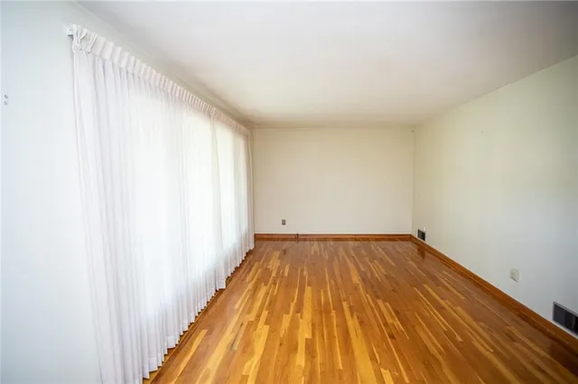 $234,900 | 1805 Loucks Avenue, Scottdale, PA 15683