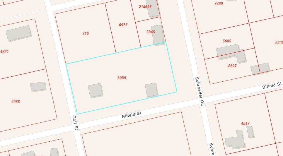 189 Goff Street Victoria, TX 77905 - Photo 4 of 4 a close up of a white washer and dryer