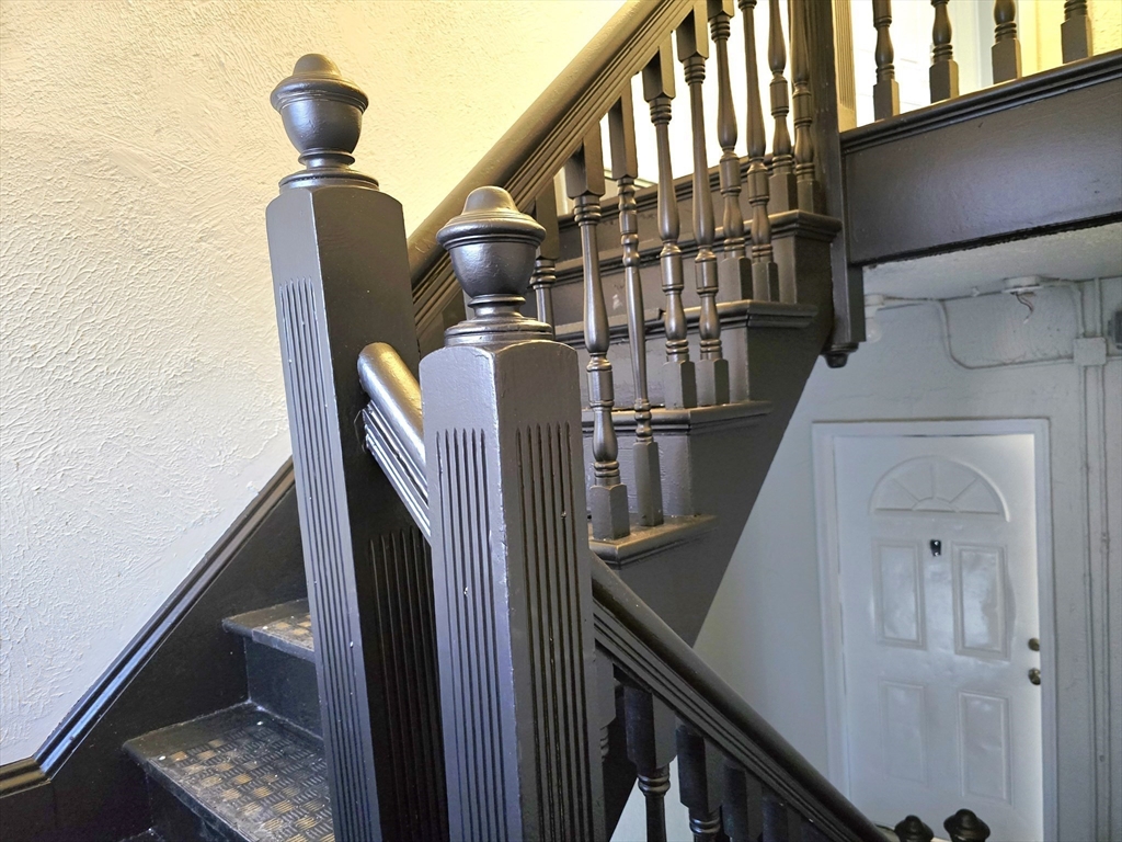 5 Mt Pleasant Street Worcester, MA 01610 - Photo 20 of 42