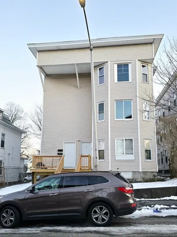 $784,900 | 5 Mt Pleasant Street, Worcester, MA 01610