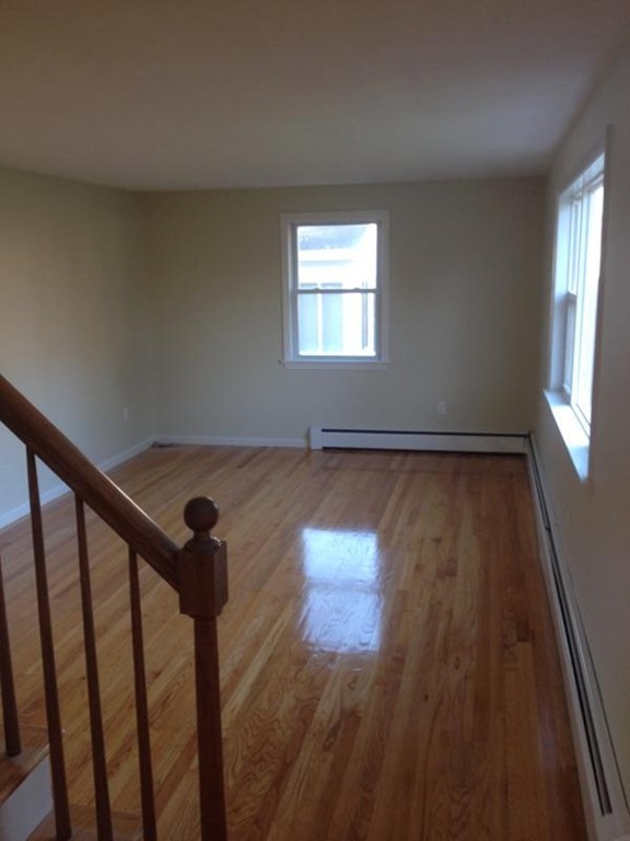 116 Forest Hills Road Springfield, MA 01128 - Photo 13 of 16