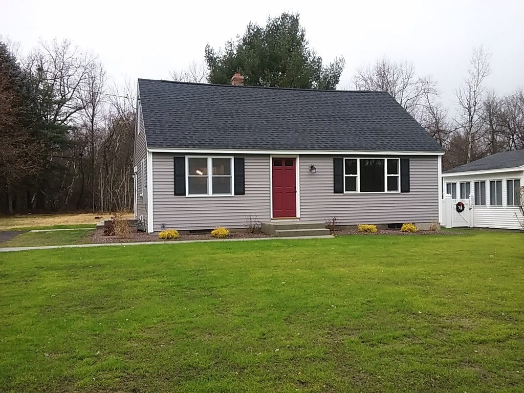 116 Forest Hills Road Springfield, MA 01128 - Photo 2 of 16