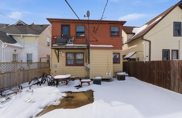 $269,900 | 2120 South 76th Street, West Allis, WI 53219