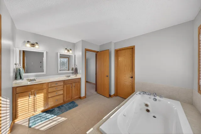 $609,900 | 968 Southern View Lane Southwest, Rochester, MN 55902