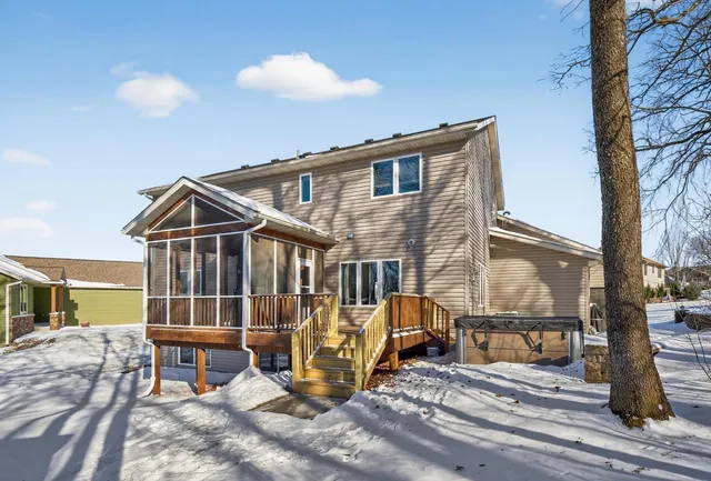 $609,900 | 968 Southern View Lane Southwest, Rochester, MN 55902