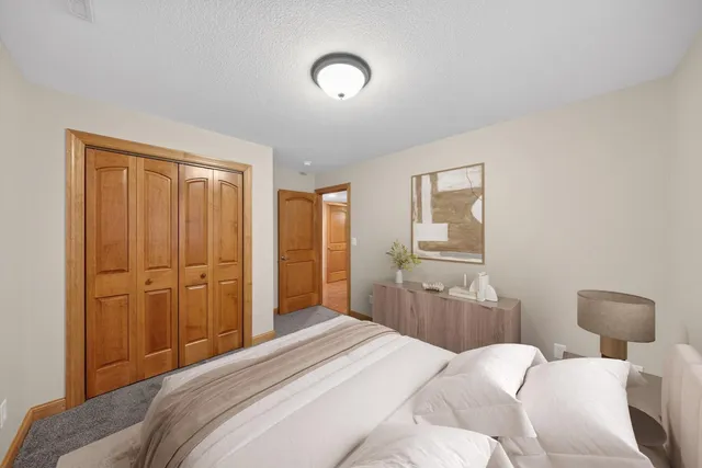 $609,900 | 968 Southern View Lane Southwest, Rochester, MN 55902