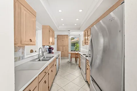 $419,000 | 19747 West Boca West Drive West, Unit 4122, Boca Raton, FL 33434