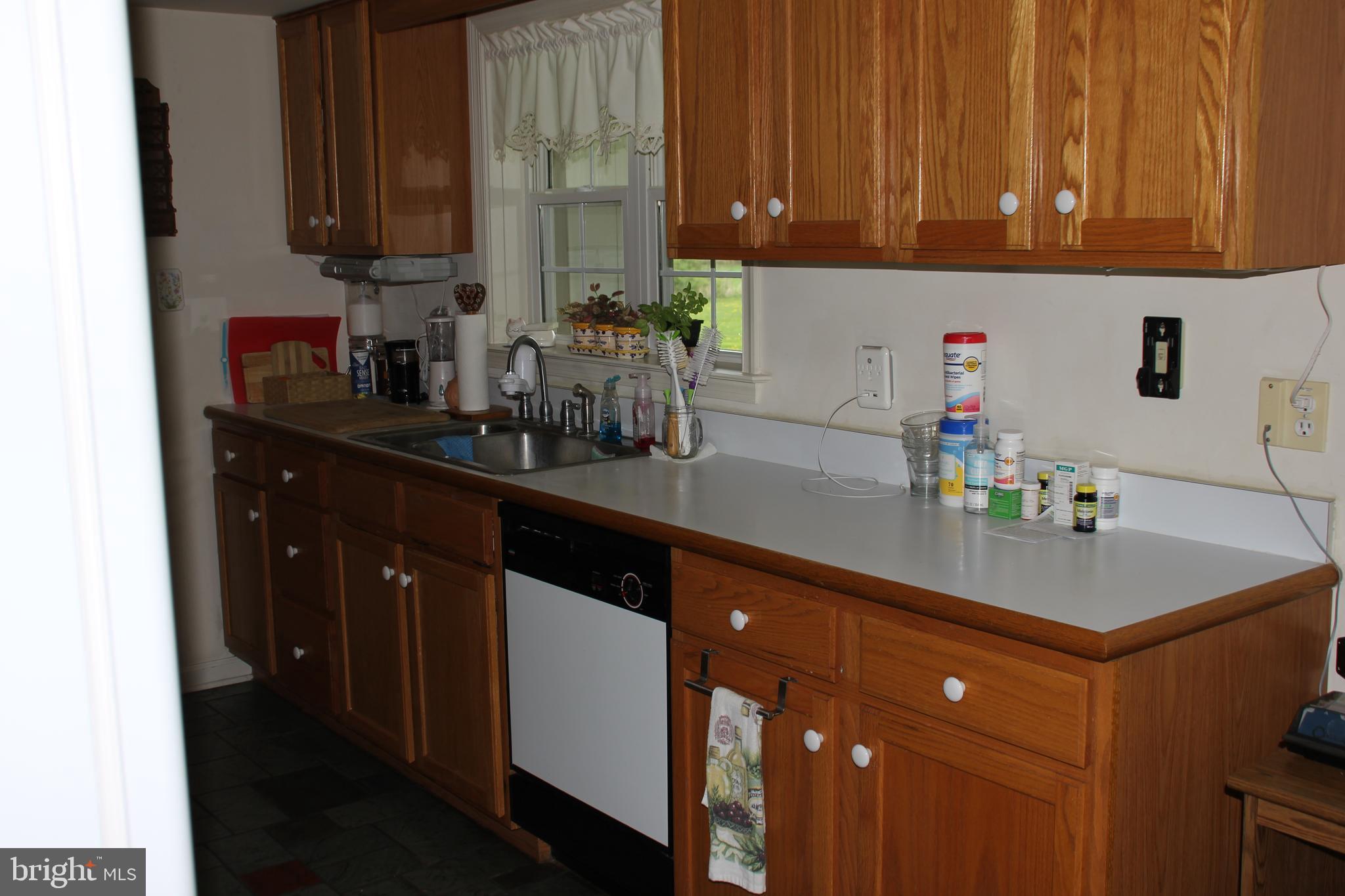 38 Raub Road Quakertown, PA 18951 - Photo 14 of 32 Kitchen