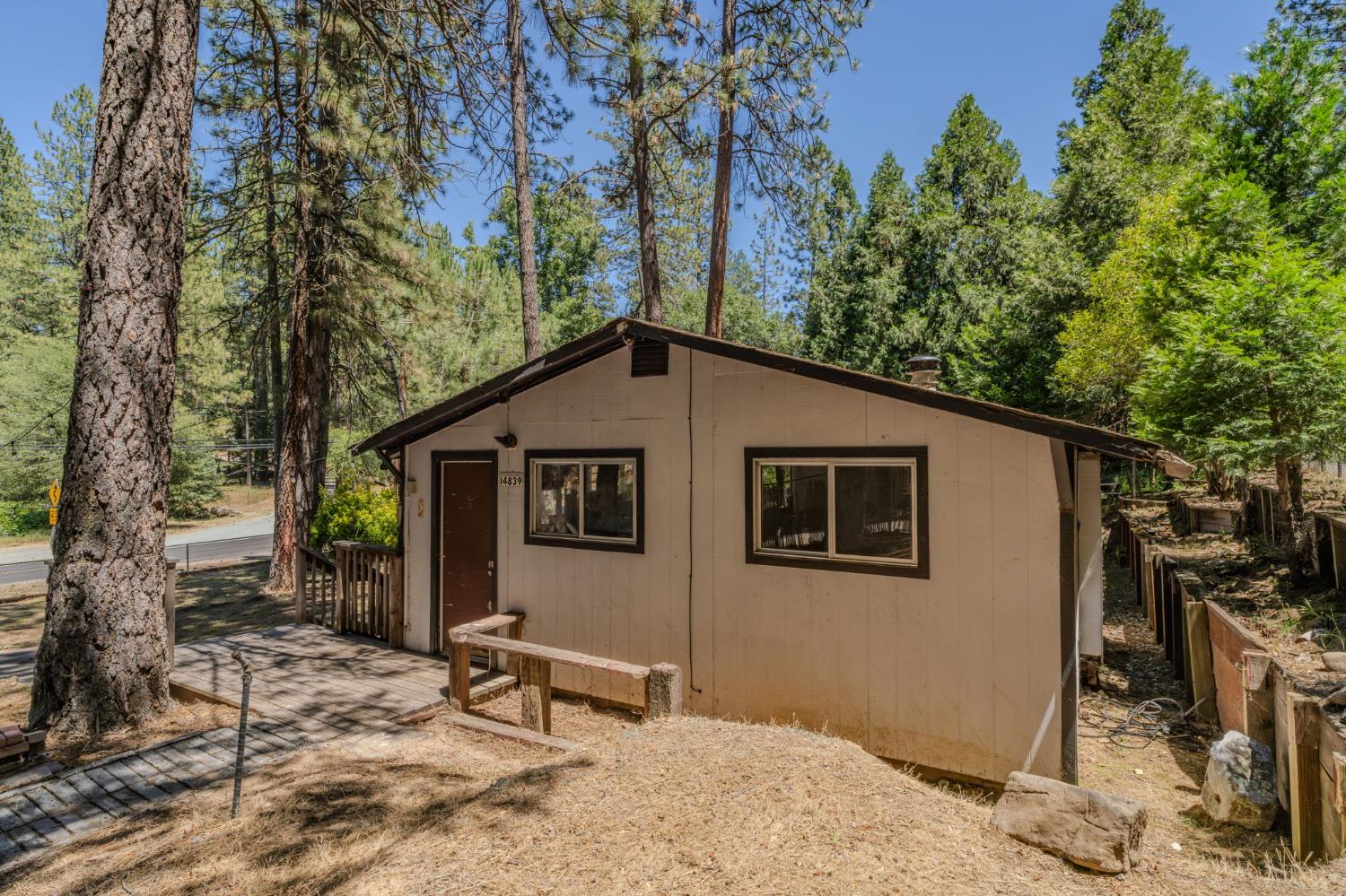14876 Shenandoah Road River Pines, CA 95675 - Photo 3 of 37