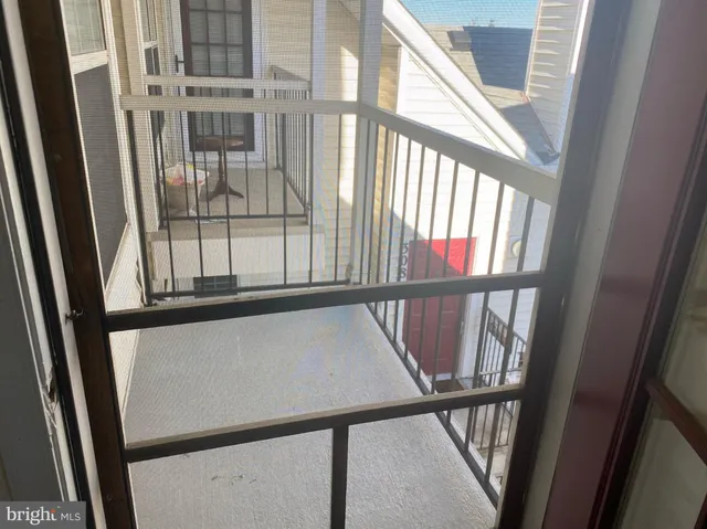 $180,000 | 14119 Bowsprit Lane, Unit 312, Laurel, MD 20707