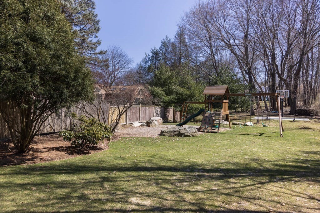 55 Kendall Road Lexington, MA 02421 - Photo 26 of 32