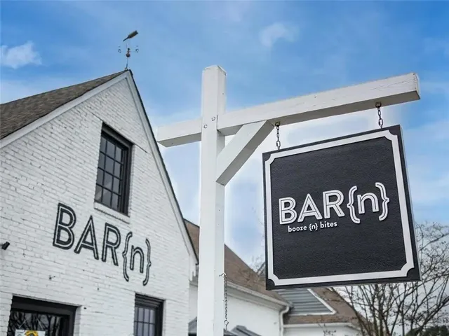 $900,000 | 5092 Hidden Branches Circle, Dunwoody, GA 30338