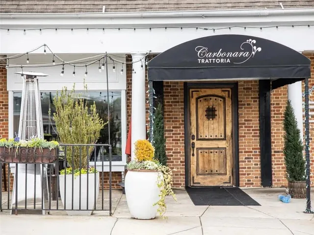 $900,000 | 5092 Hidden Branches Circle, Dunwoody, GA 30338