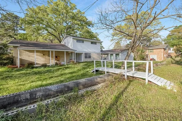 $249,000 | 2305 Cherry Hill Road, Texarkana, TX 75503