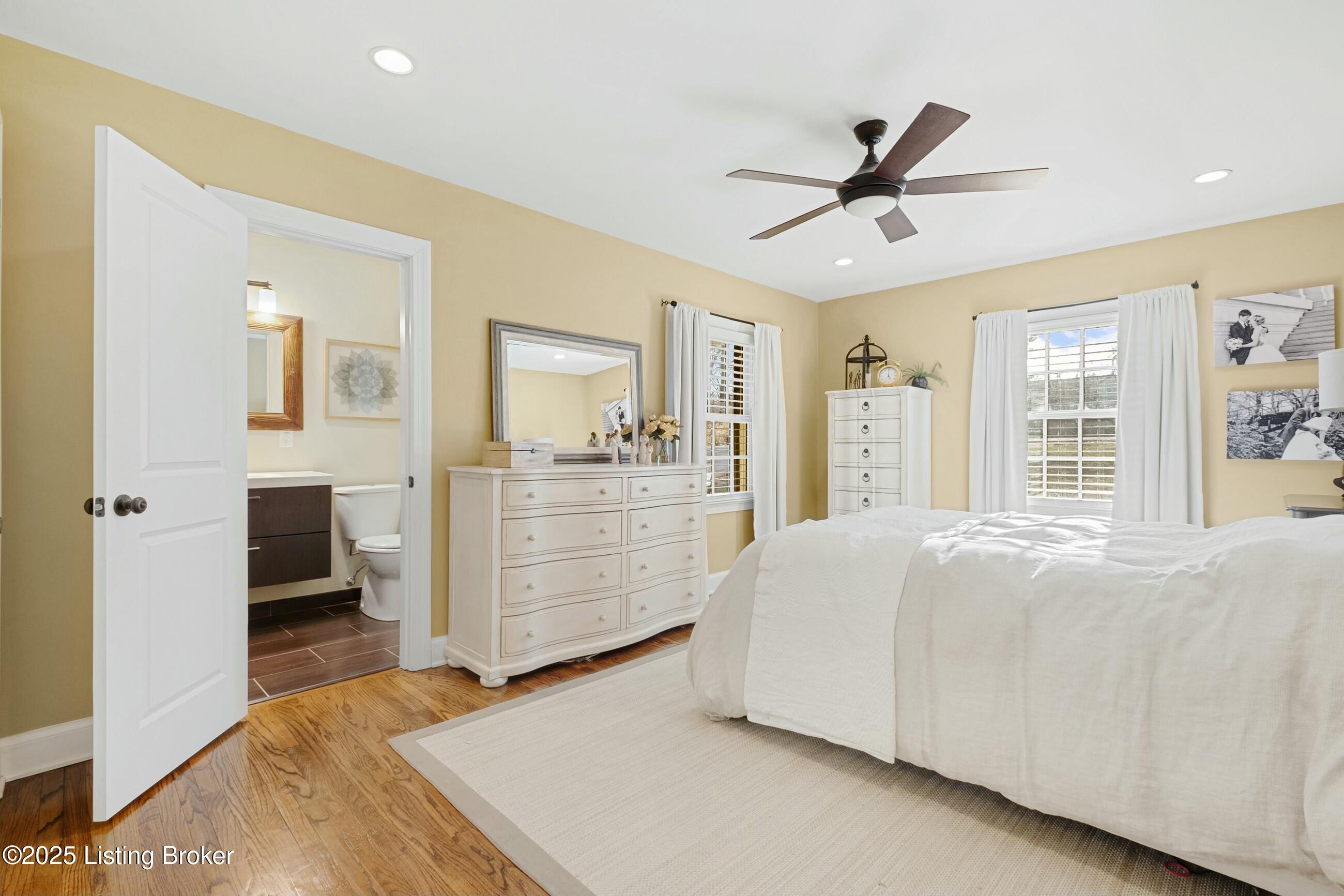 5304 Indian Crest Road Louisville, KY 40207 - Photo 16 of 42 tempImageNp5Gok