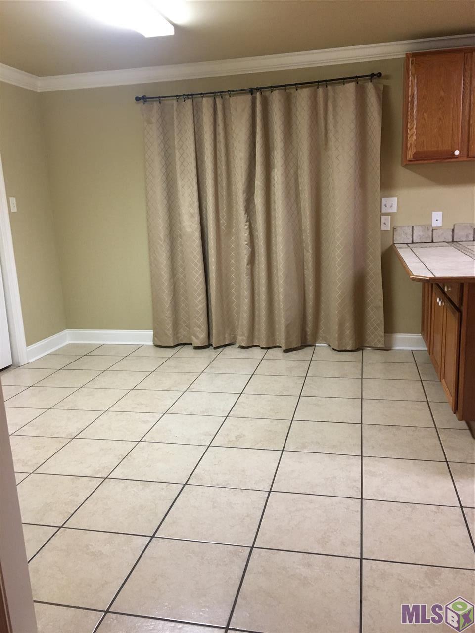 18283 Little Prairie Road Prairieville, LA 70769 - Photo 10 of 20