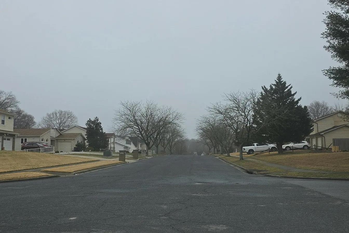 8813 Edison Lane Clinton, MD 20735 - Photo 3 of 5