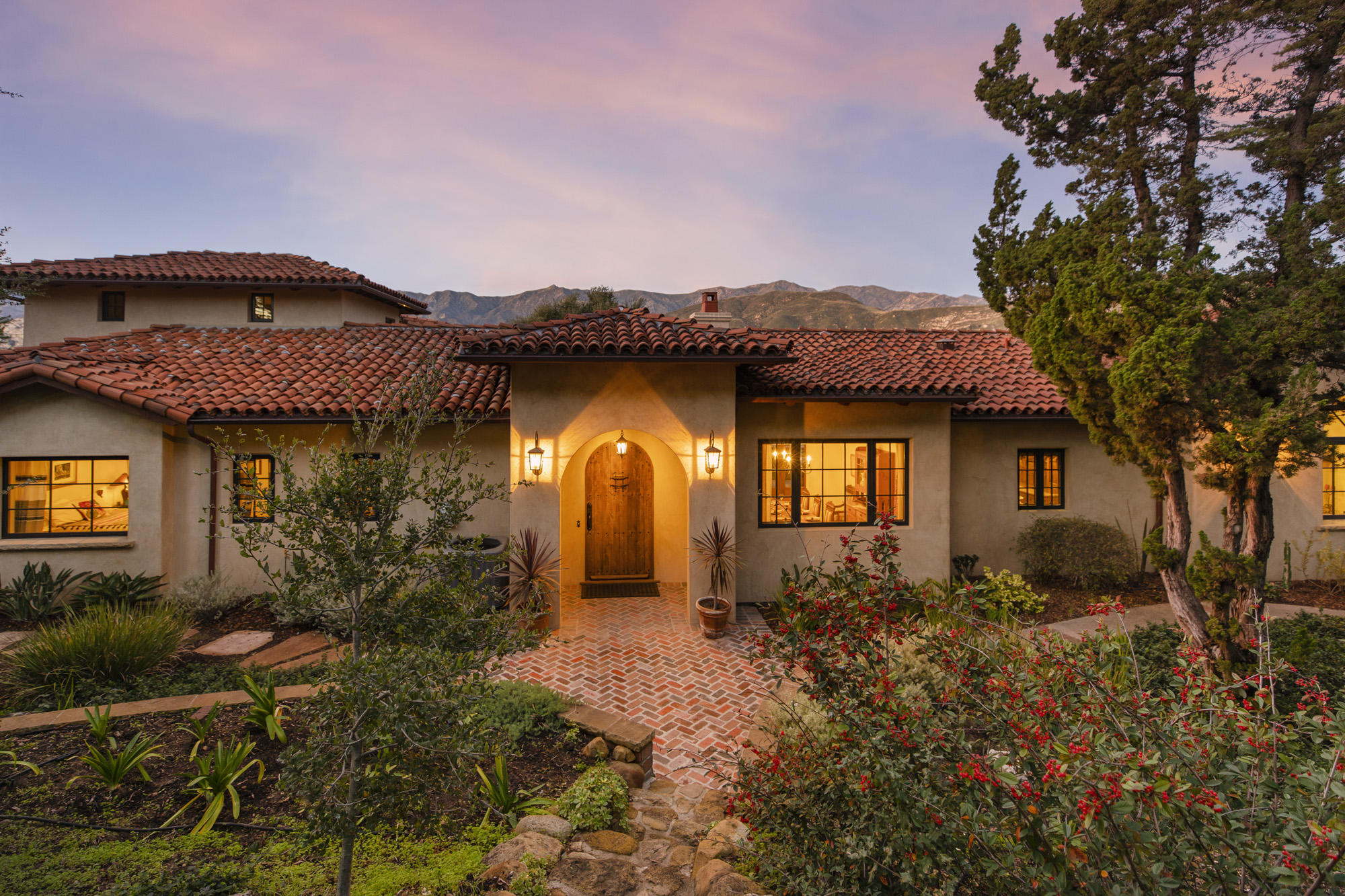 7331 Shepard Mesa Road Carpinteria, CA 93013 - Photo 3 of 26 2_7331 Sheppard Mesa_0015