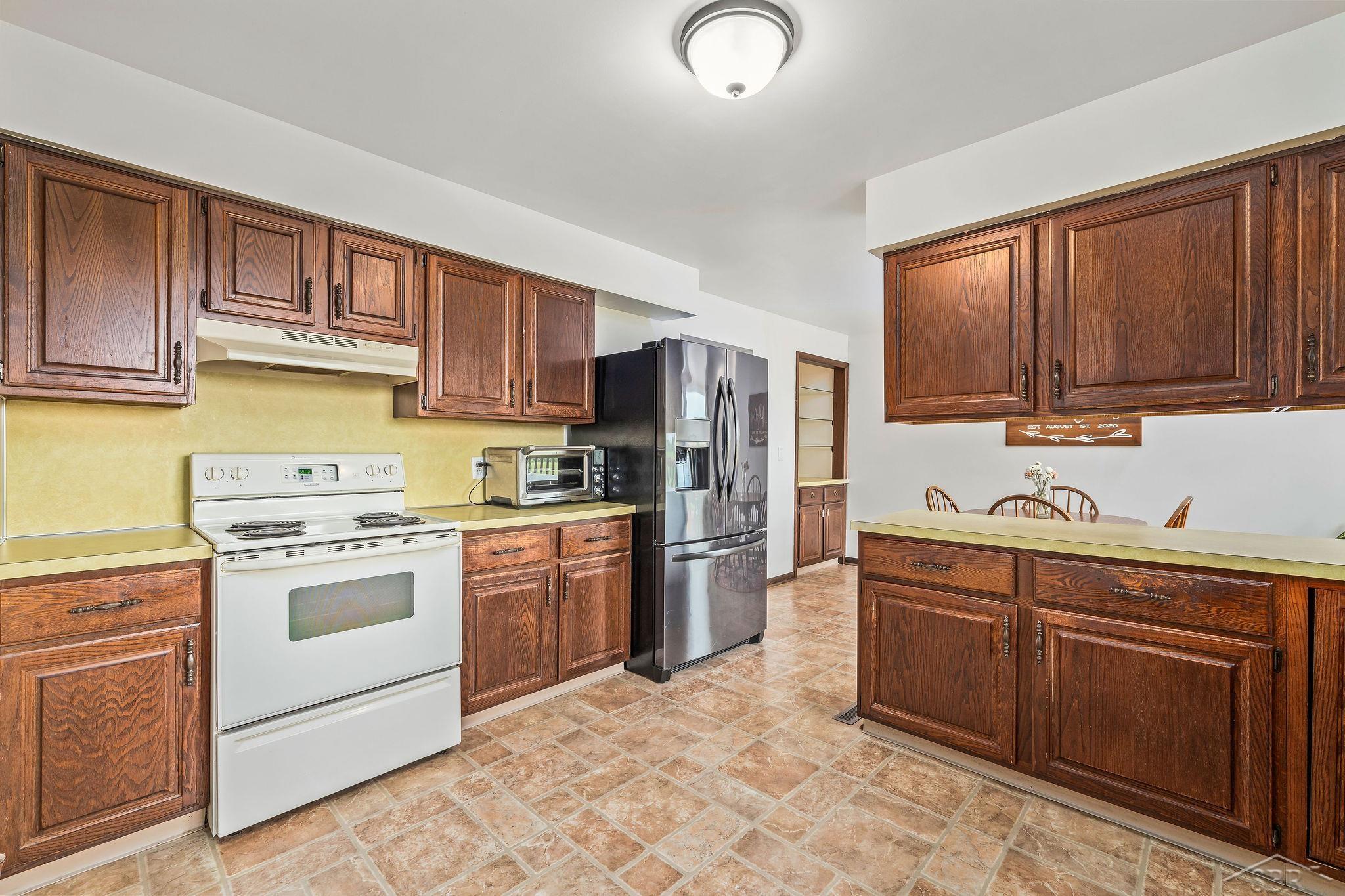 4289 South Sasse Road Hemlock, MI 48626 - Photo 23 of 39 50125950-22.JPG