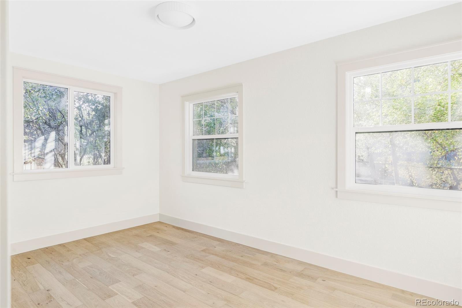 1380 Ithaca Drive Boulder, CO 80305 - Photo 19 of 34 an empty room with a window
