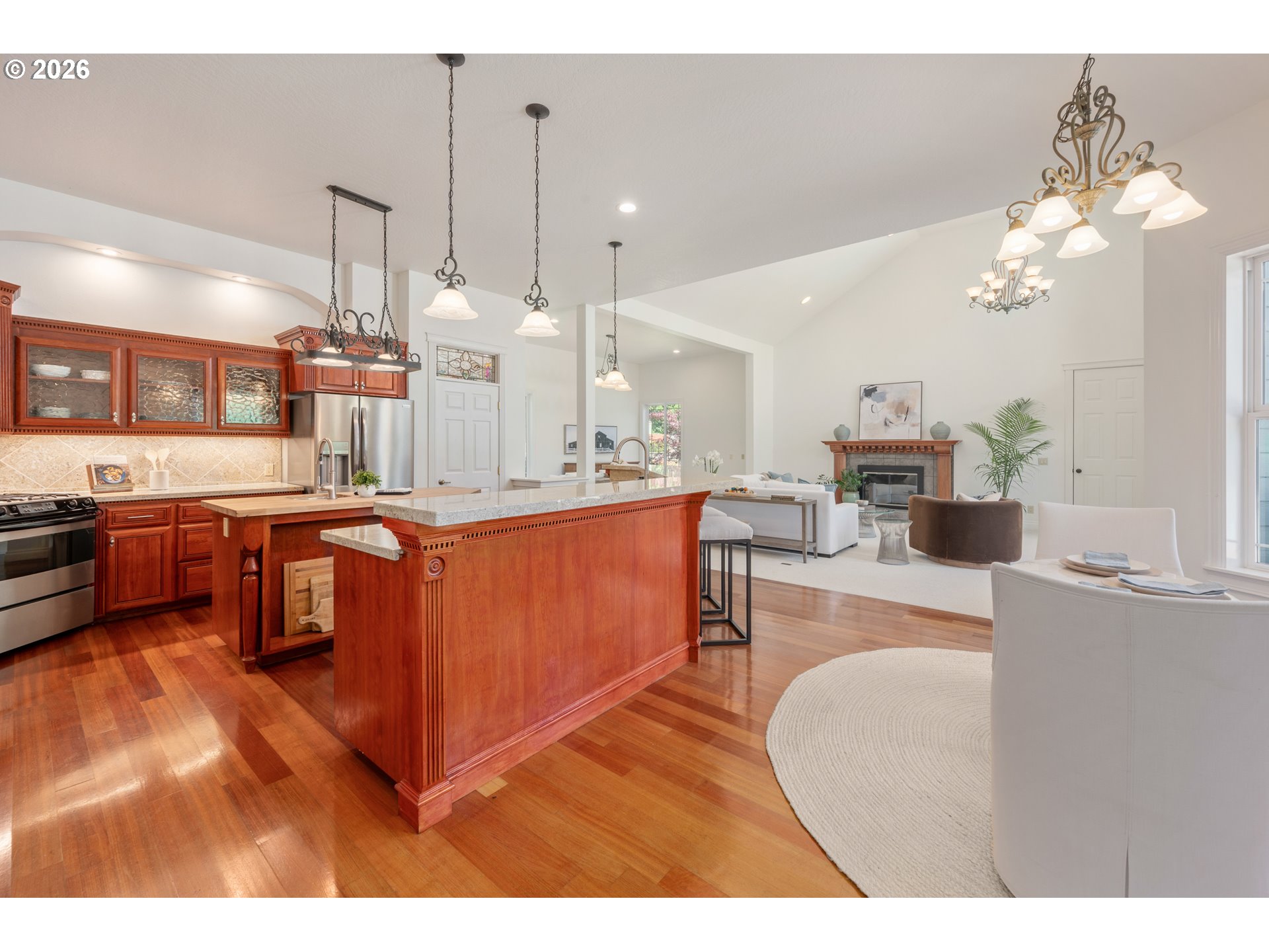 35282 McKenzie View Drive Springfield, OR 97478 - Photo 11 of 48 Kitchen
