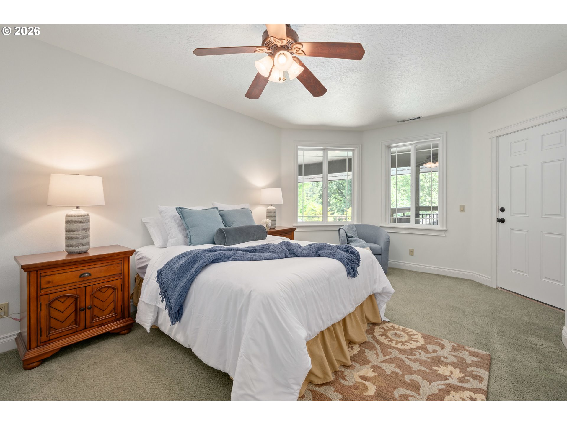 35282 McKenzie View Drive Springfield, OR 97478 - Photo 23 of 48 Bedroom