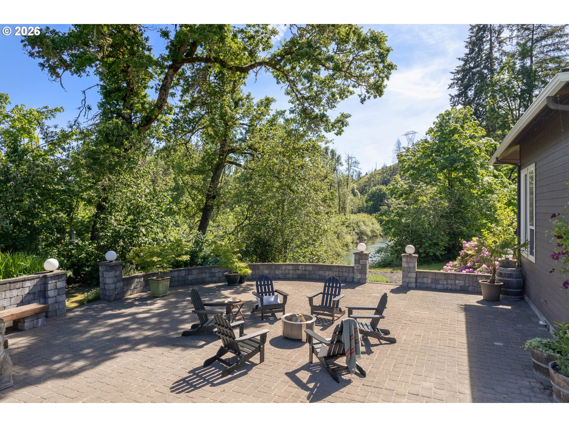 35282 McKenzie View Drive Springfield, OR 97478 - Photo 33 of 48 Fire Pit